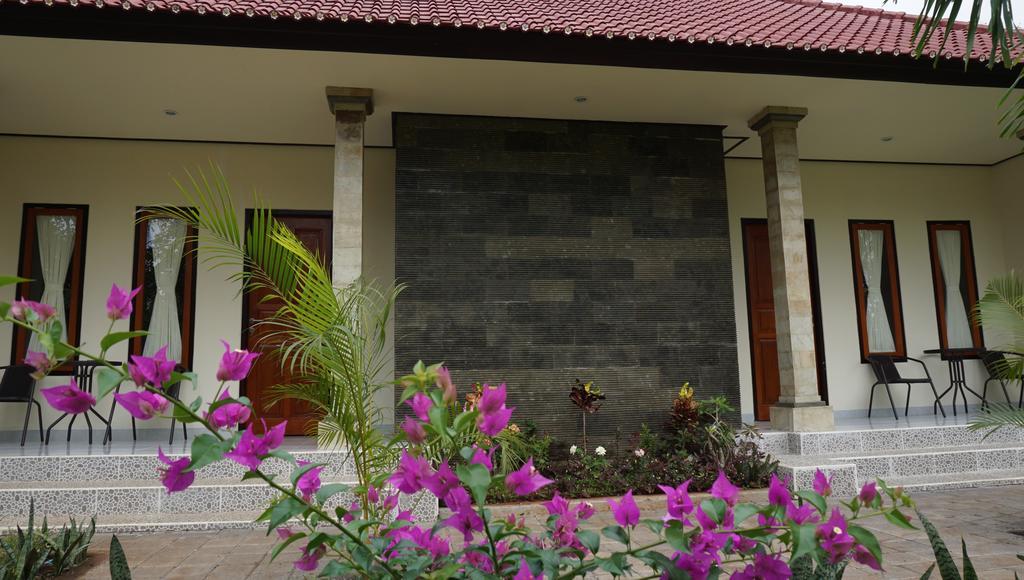 Lala Home Stay นูซาดูอา ภายนอก รูปภาพ